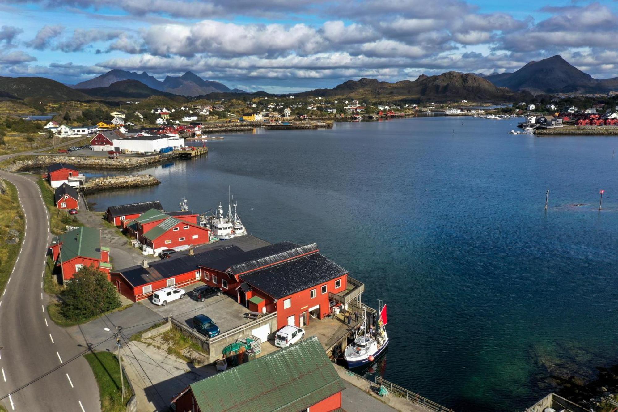 Fish Factory -The Real Lofoten Experience バルスタ エクステリア 写真